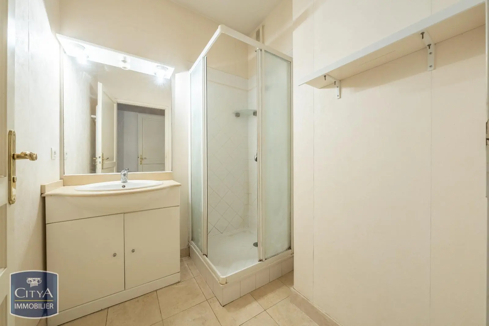 Photo 10 Appartement 3 pièces 125m²