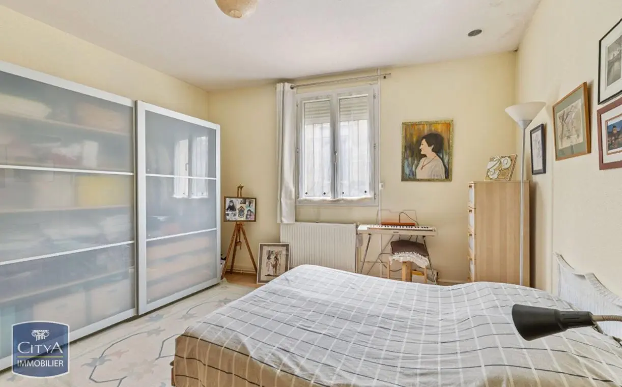 Photo 9 Maison 6 pièces 180m²