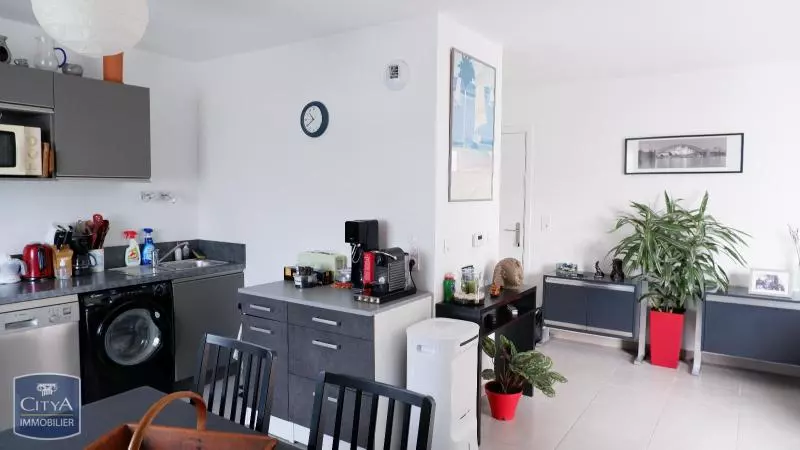 Illustration pour Appartement 3 pièces 66m² Photo Appartement 3 pièces 66m²