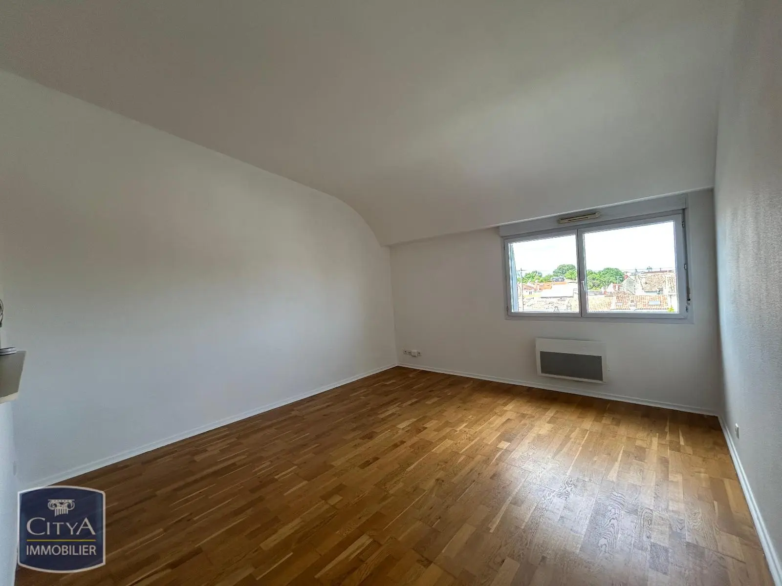 Photo 2 appartement Bordeaux