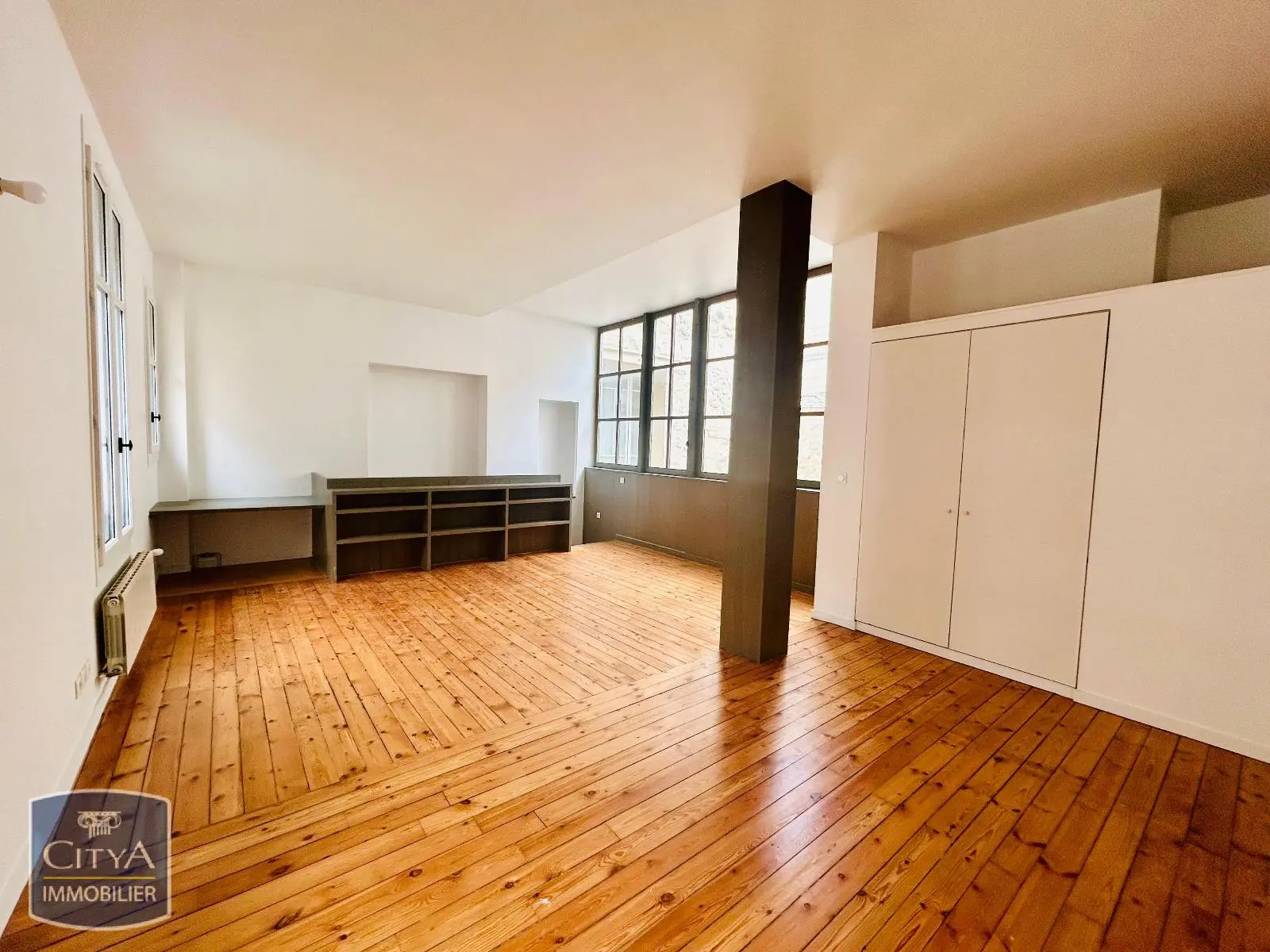 Photo 3 Appartement 5 pièces 133m²