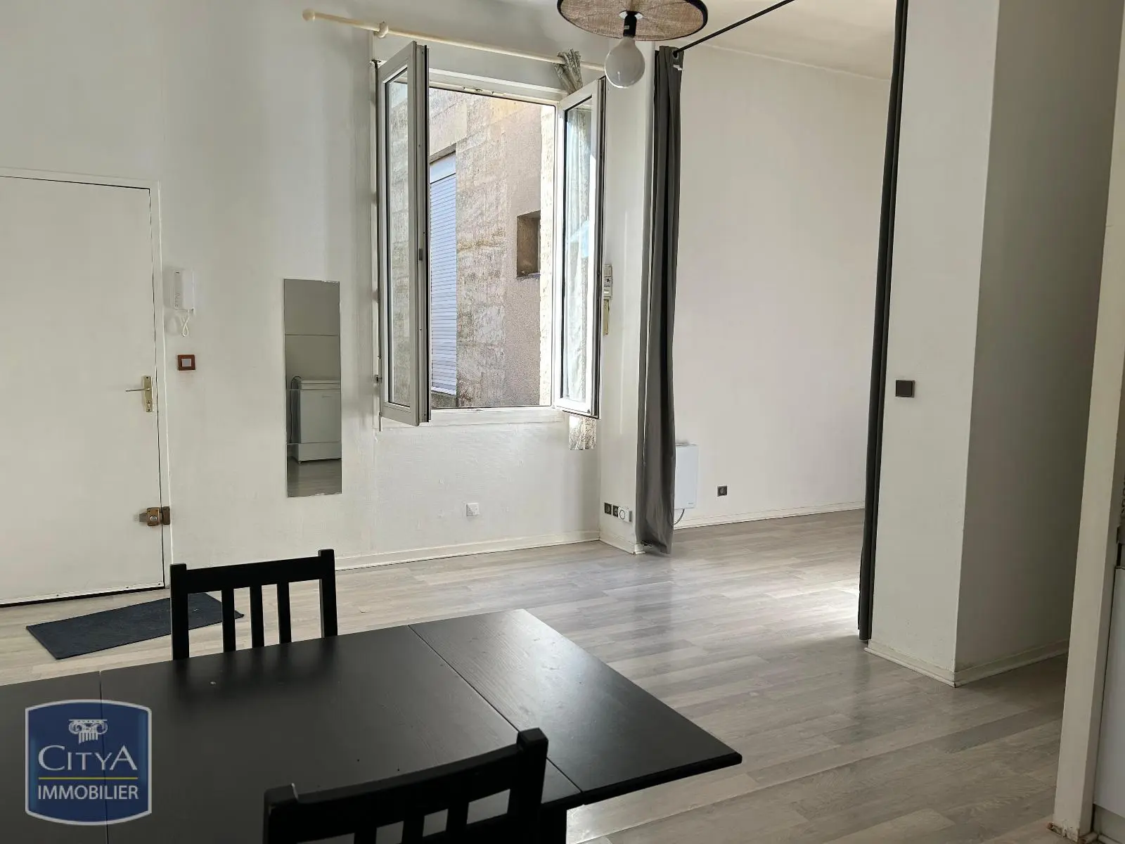 Photo 8 Appartement 1 pièce 31m²