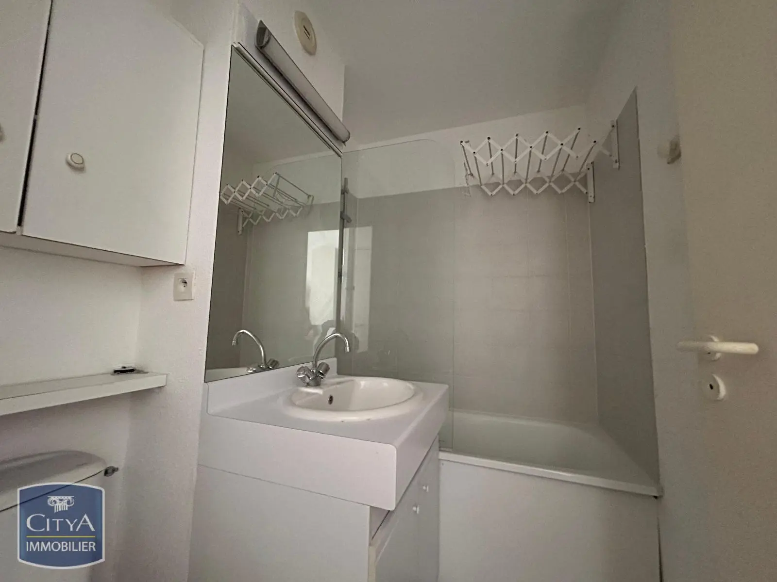 Photo 7 Appartement 1 pièce 22.88m²