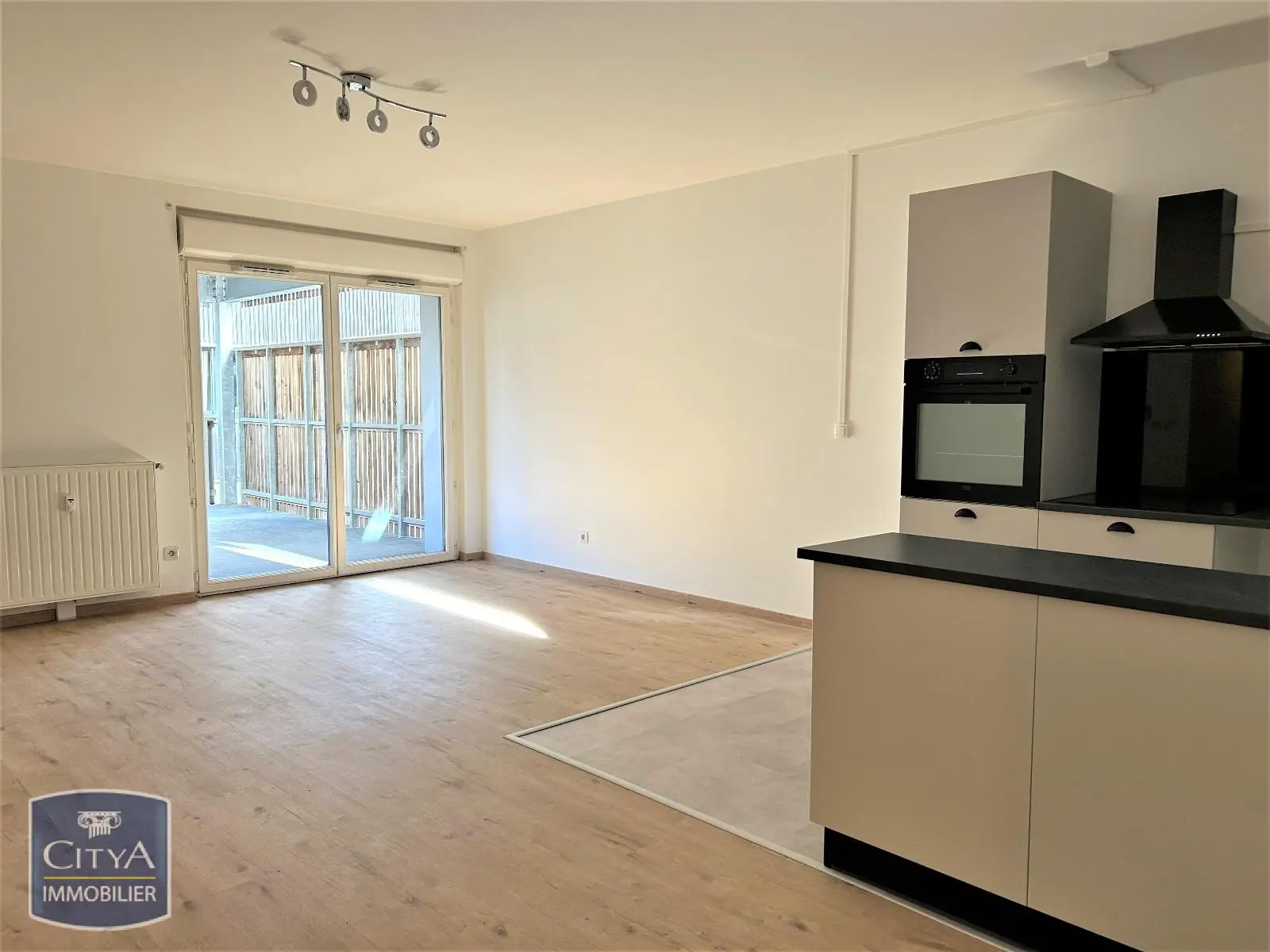 Photo 1 Appartement 3 pièces 64.24m²