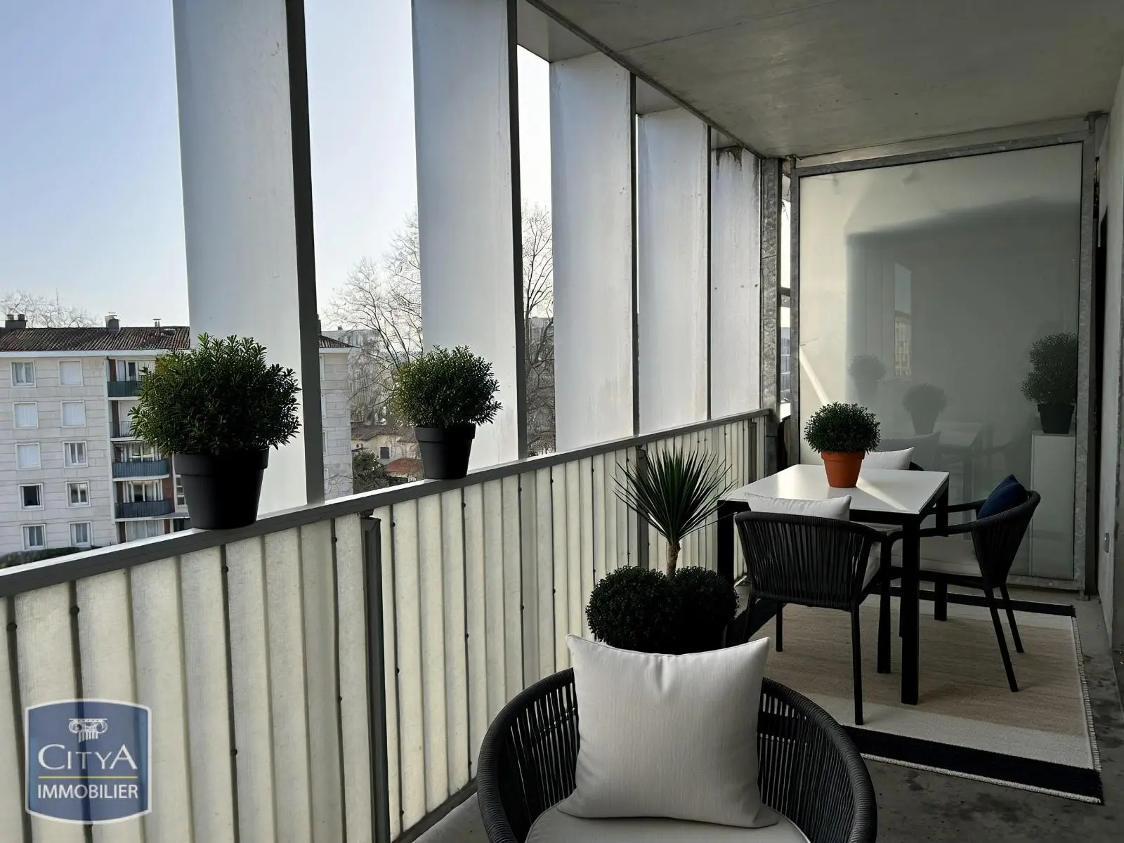 Photo 1 Appartement 1 pièce 30.35m²