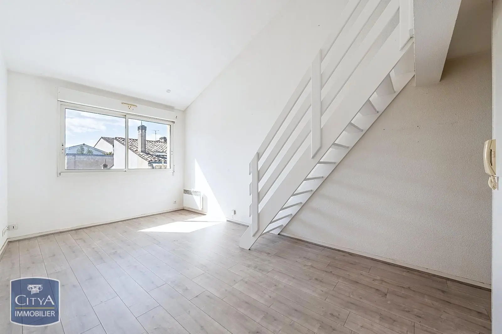 Photo 2 appartement Bordeaux