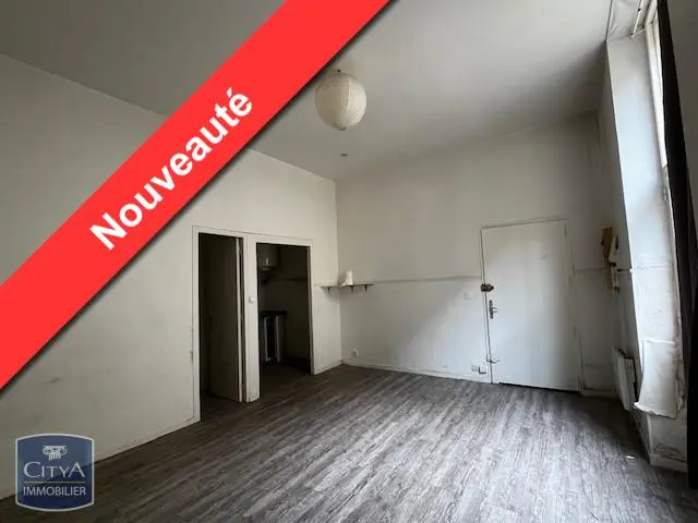 Photo 1 Appartement 1 pièce 27m²