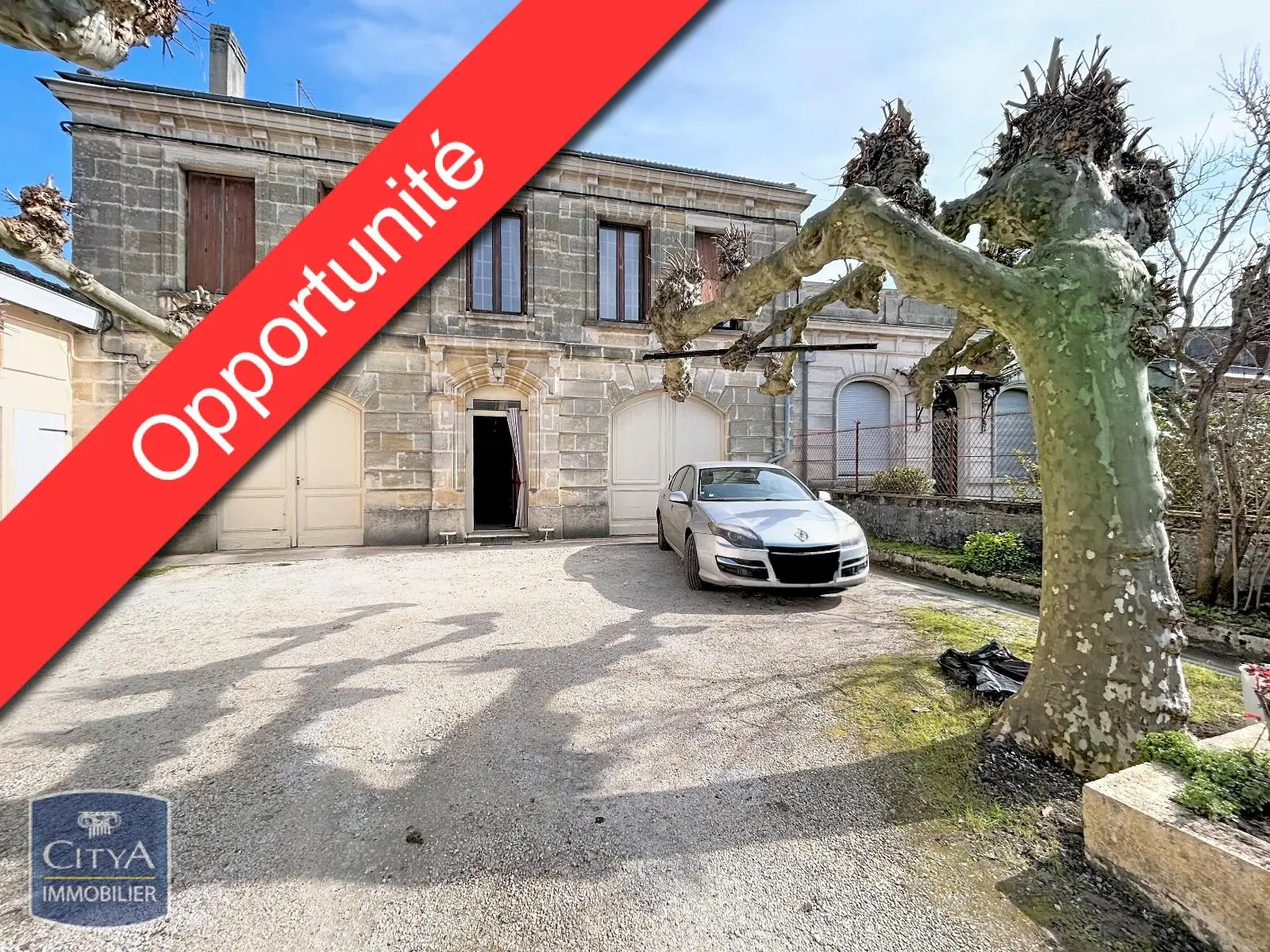 Photo 1 Maison 6 pièces 290m²