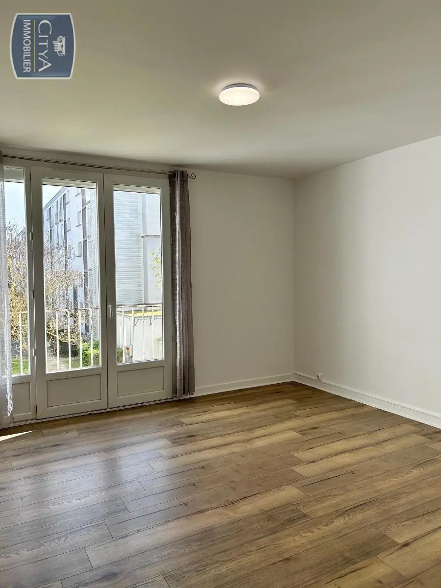 Photo 3 Appartement 4 pièces 65.42m²