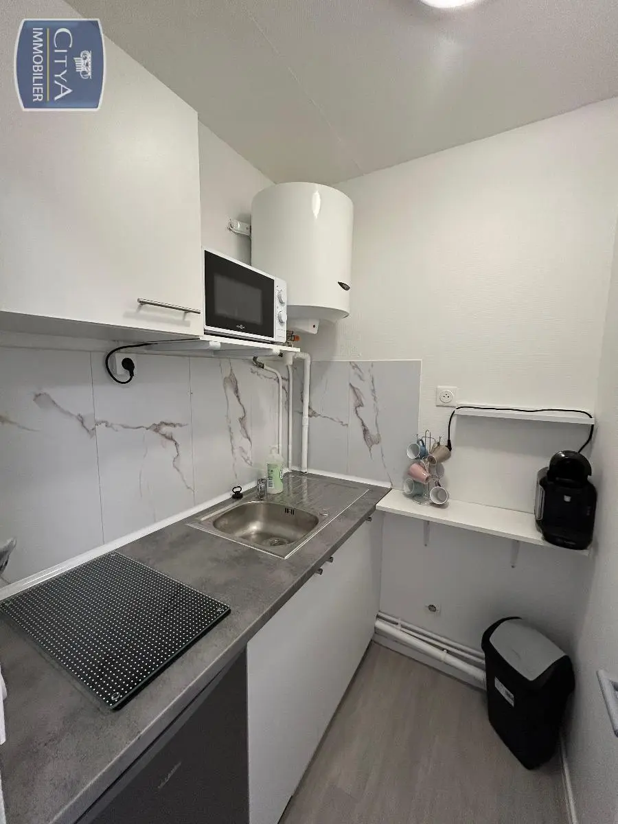 Photo 2 Appartement 1 pièce 19m²