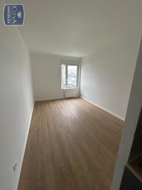 Photo 2 Appartement 1 pièce 19.7m²