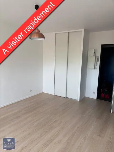 Photo 1 Appartement 1 pièce 30.83m²