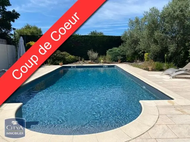 Maison 5 pièces 154 m² · à Saint-Jean-d'Illac · 154,1 m² · 1 950 €/mois