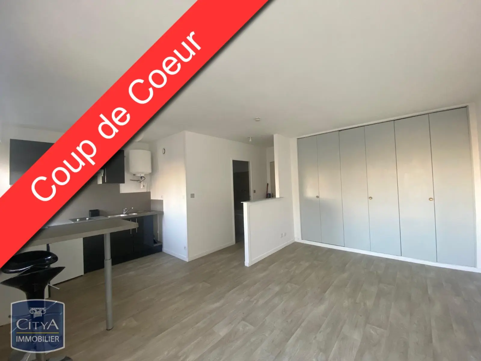 Photo 1 Appartement 1 pièce 28.94m²