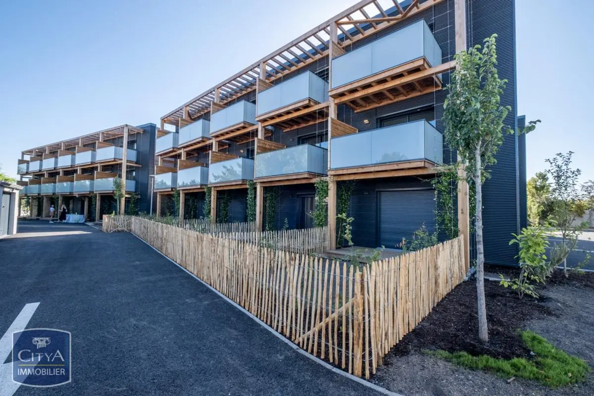 Photo 1 Appartement 1 pièce 25.24m²