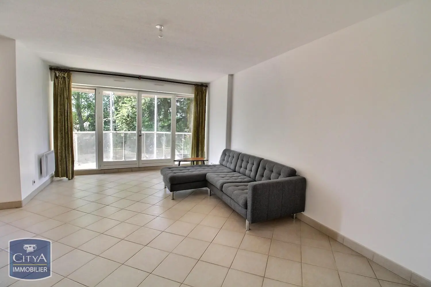 Photo 1 Appartement 5 pièces 106.99m²