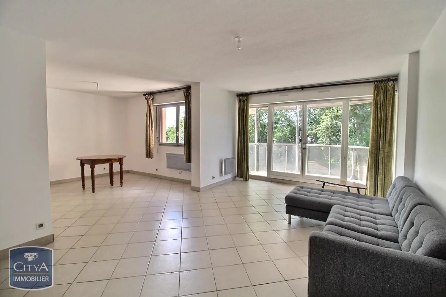 Photo 2 Appartement 5 pièces 106.99m²
