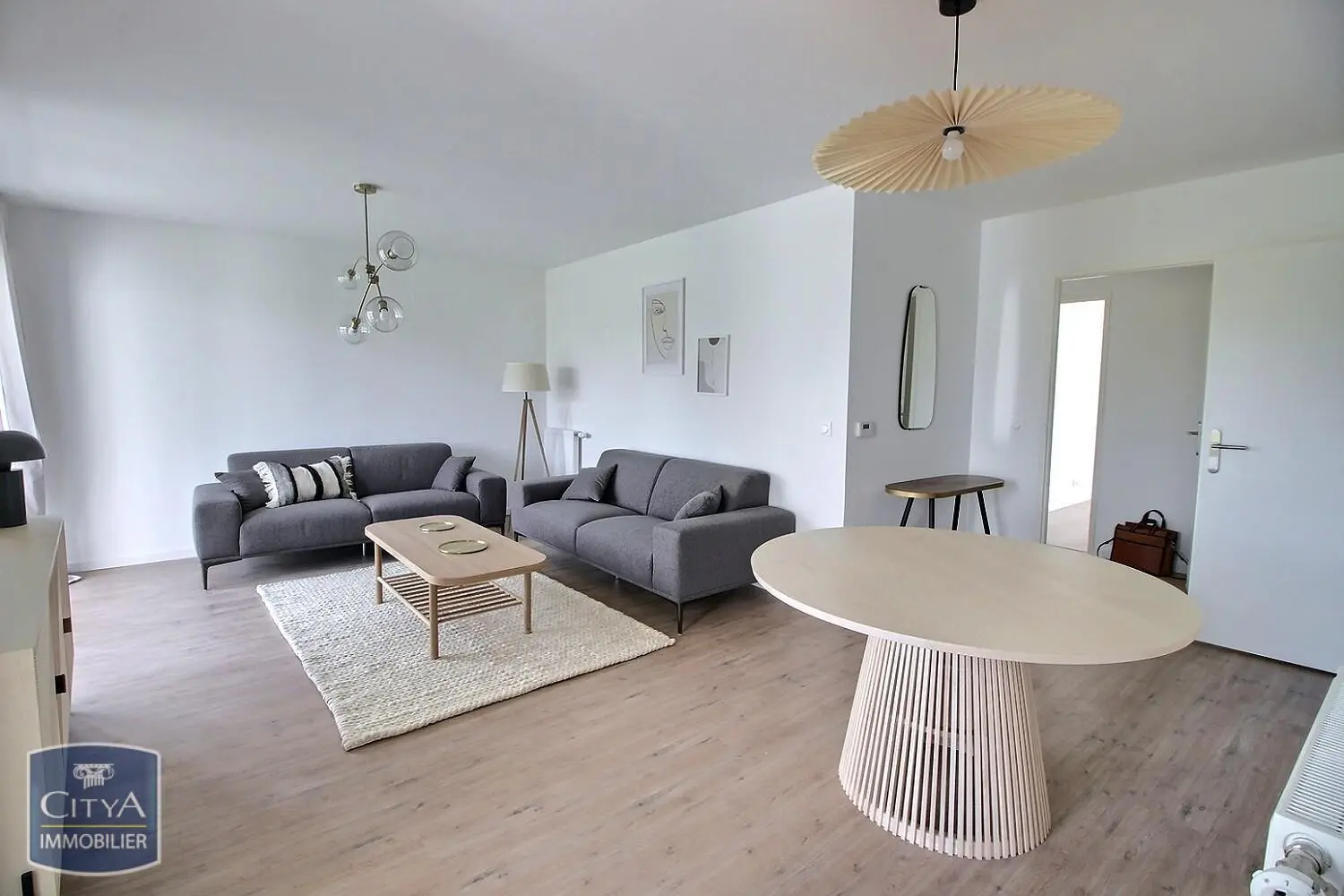 Photo 2 Appartement 4 pièces 91m²