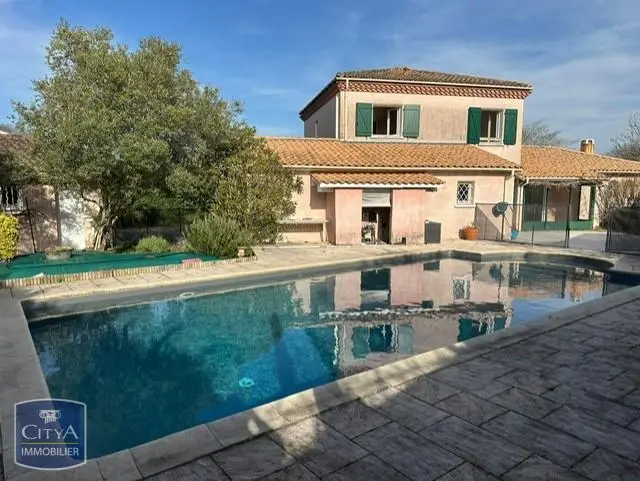 Photo 1 Maison 5 pièces 154.12m²