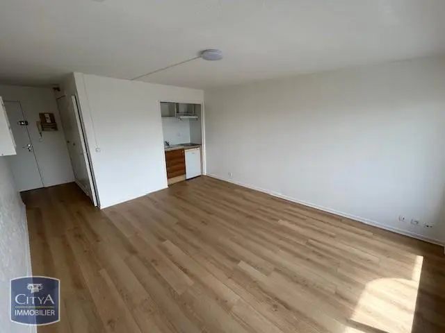 Photo 2 Appartement 1 pièce 25.93m²