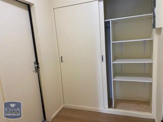Photo 4 Appartement 1 pièce 30.01m²