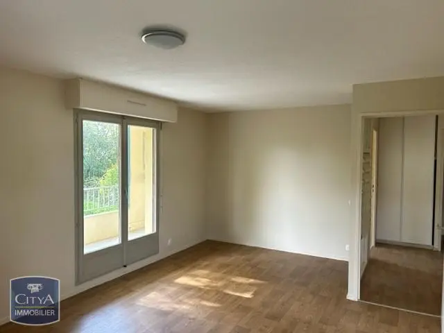 Photo 2 Appartement 2 pièces 53.74m²