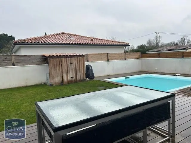 Photo 1 Maison 4 pièces 82.67m²