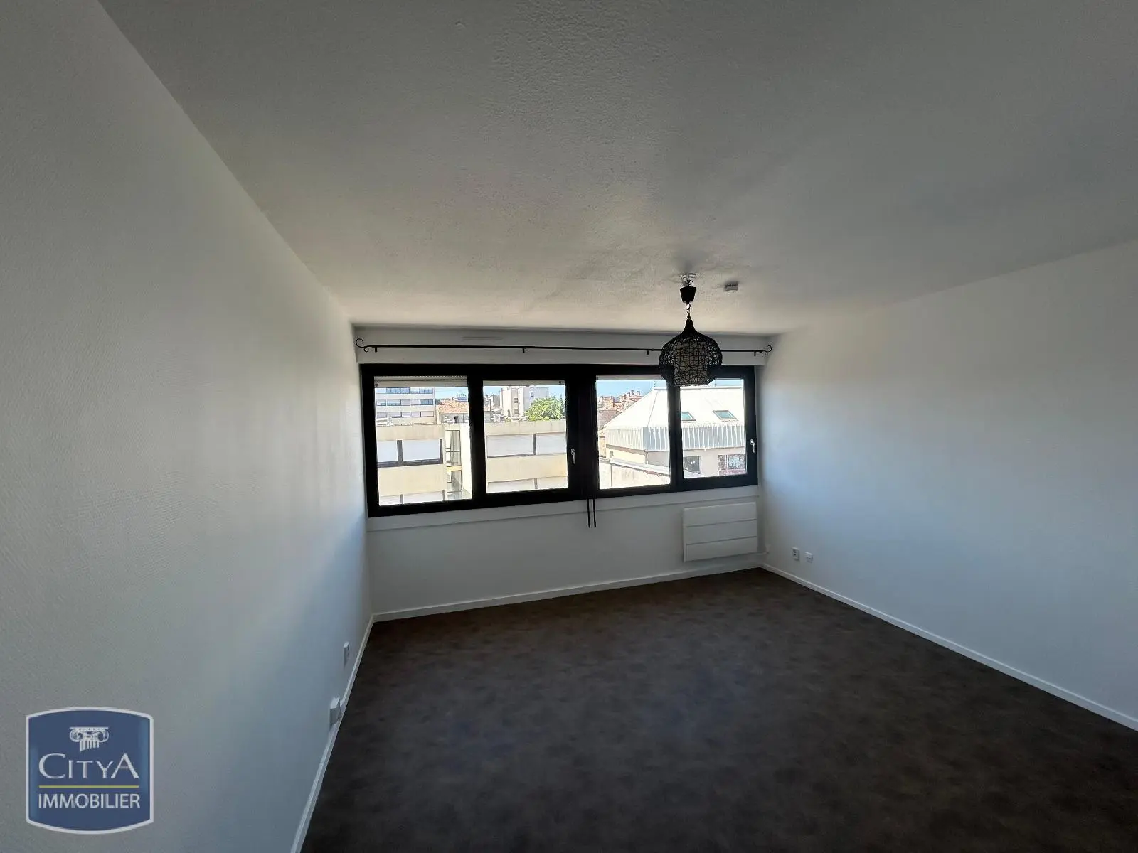Photo 2 Appartement 1 pièce 27.13m²
