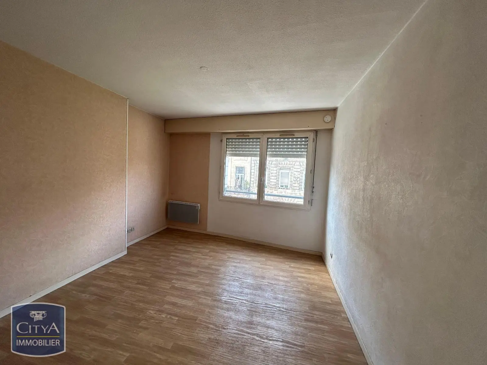 Photo 2 Appartement 1 pièce 23.09m²