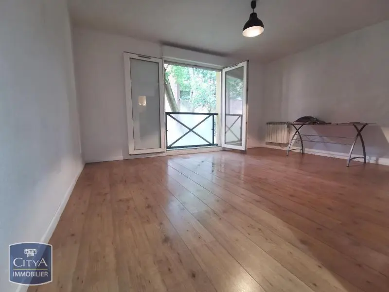 Photo 2 Appartement 1 pièce 33m²