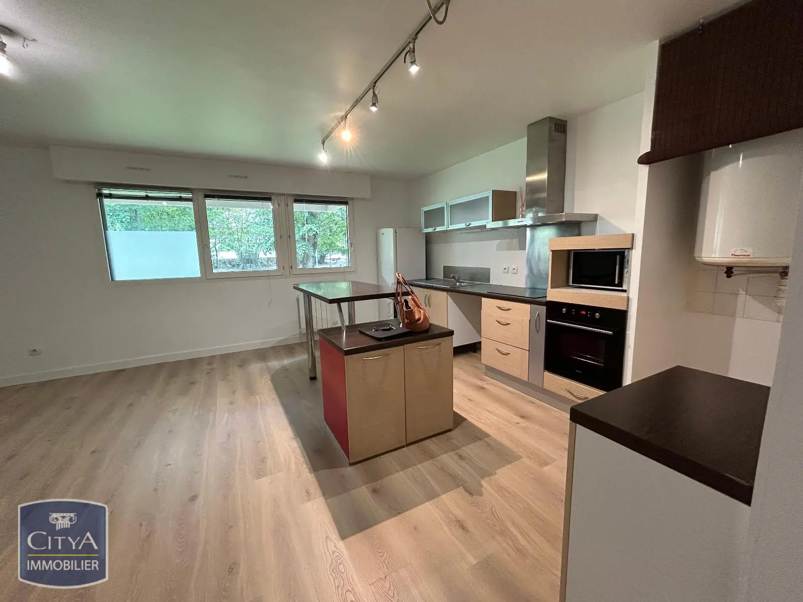 Photo 1 Appartement 2 pièces 46.98m²