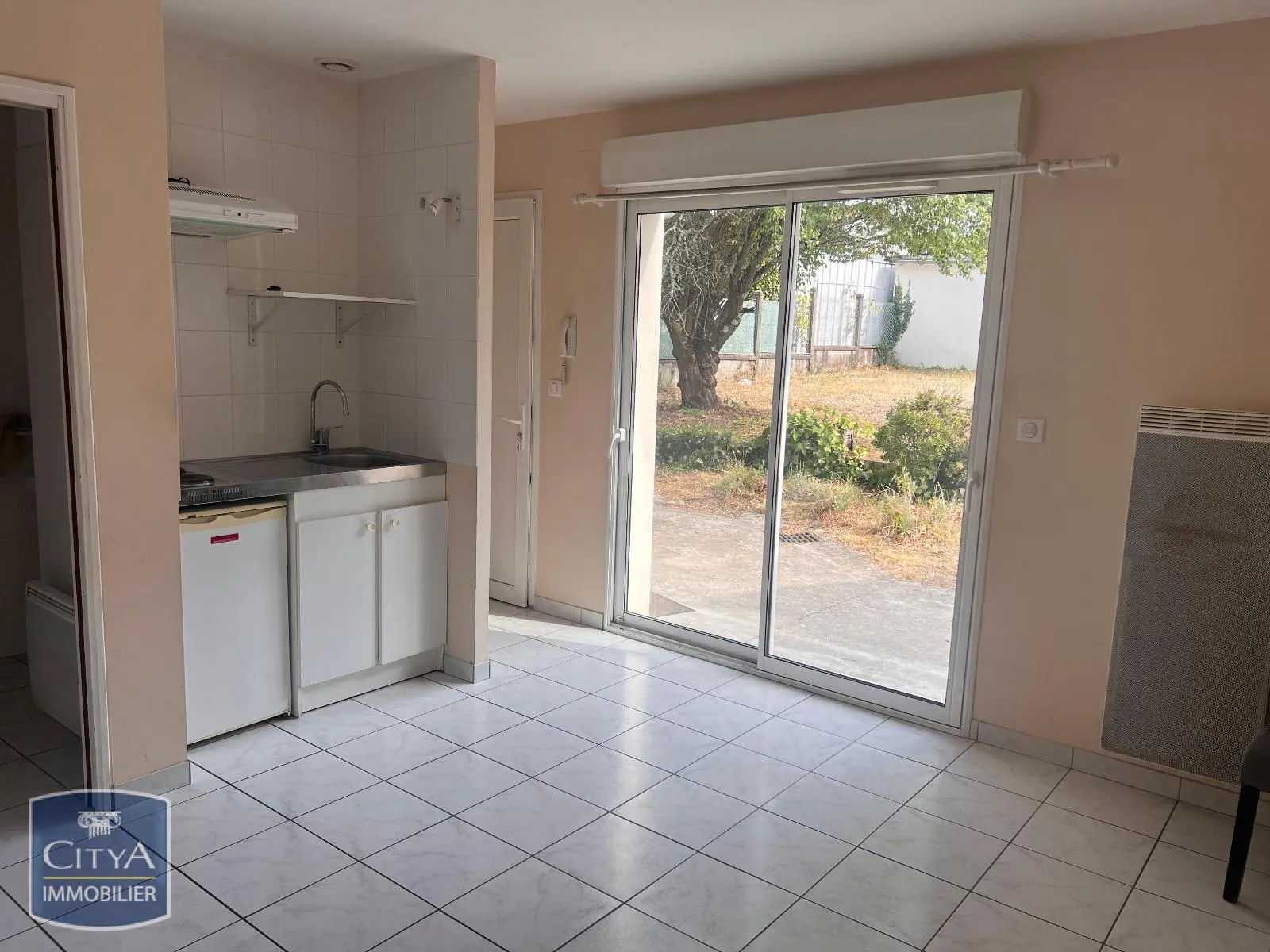 Photo 1 Appartement 1 pièce 38.28m²