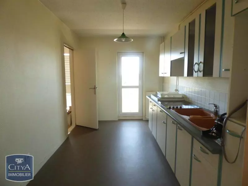 Illustration pour Appartement 3 pièces 67.76m² Photo Appartement 3 pièces 67.76m²