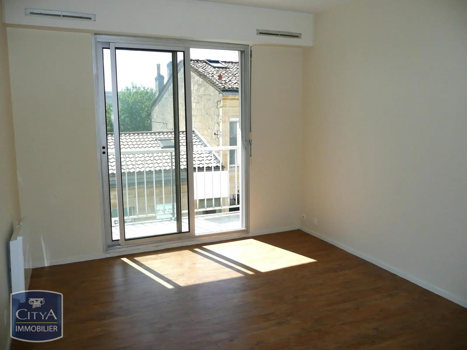 Photo 1 Appartement 1 pièce 18.5m²