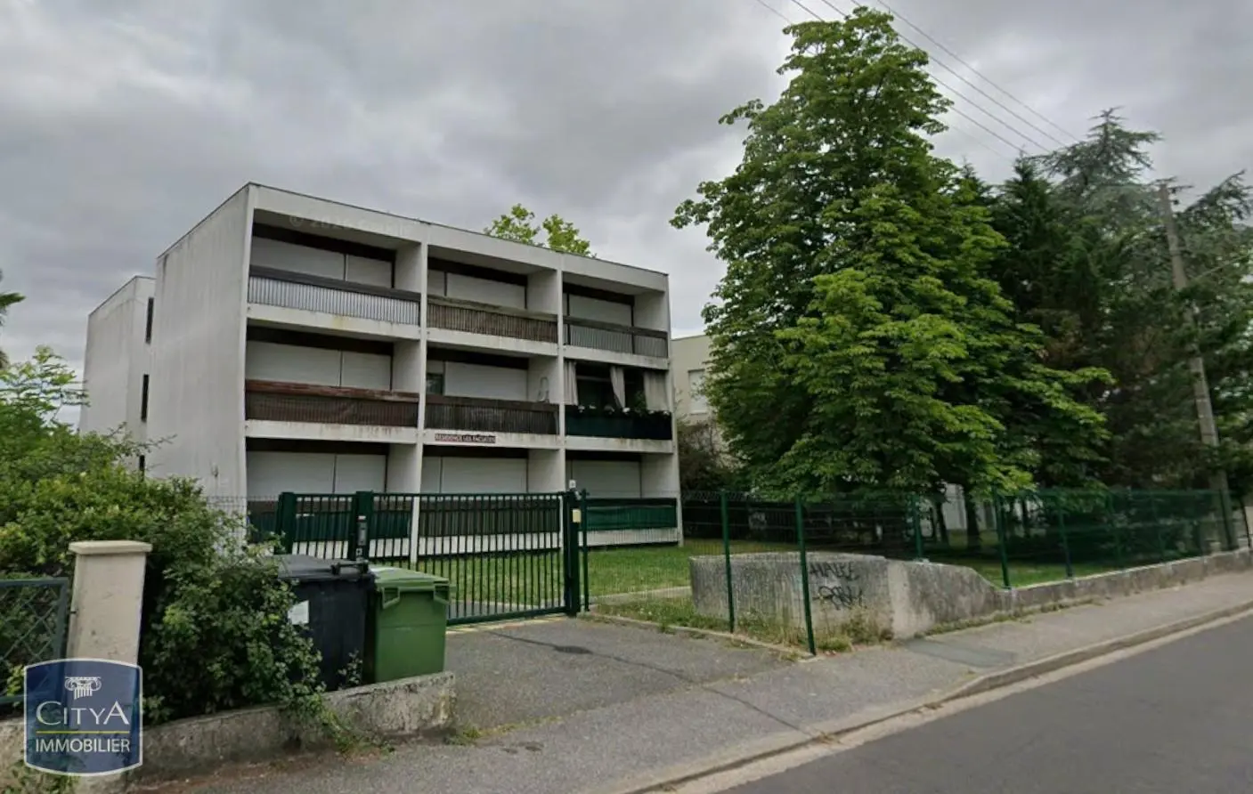 Photo 1 Appartement 1 pièce 28.83m²