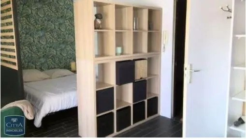 Photo 2 Appartement 1 pièce 31.82m²