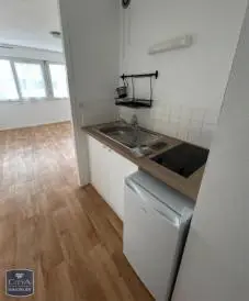 Photo 1 Appartement 1 pièce 27.66m²