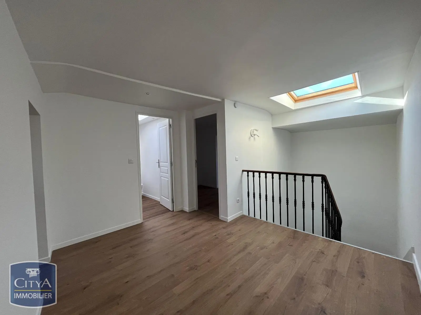Photo 13 Maison 7 pièces 250.64m²
