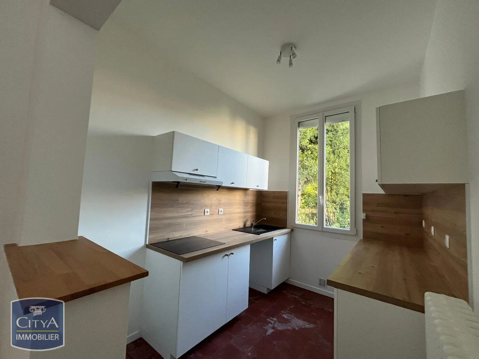 Photo 4 Maison 7 pièces 250.64m²