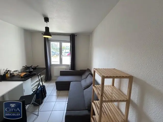 Photo 1 Appartement 1 pièce 20.61m²