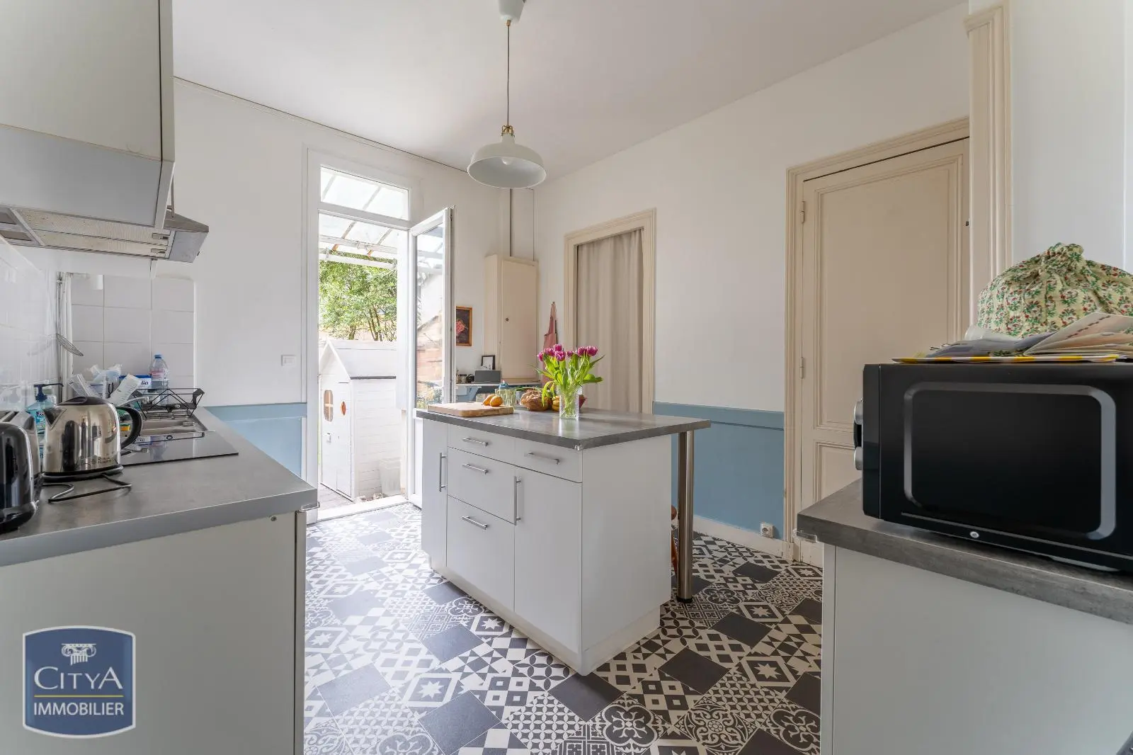 Photo 3 Maison 6 pièces 155m²