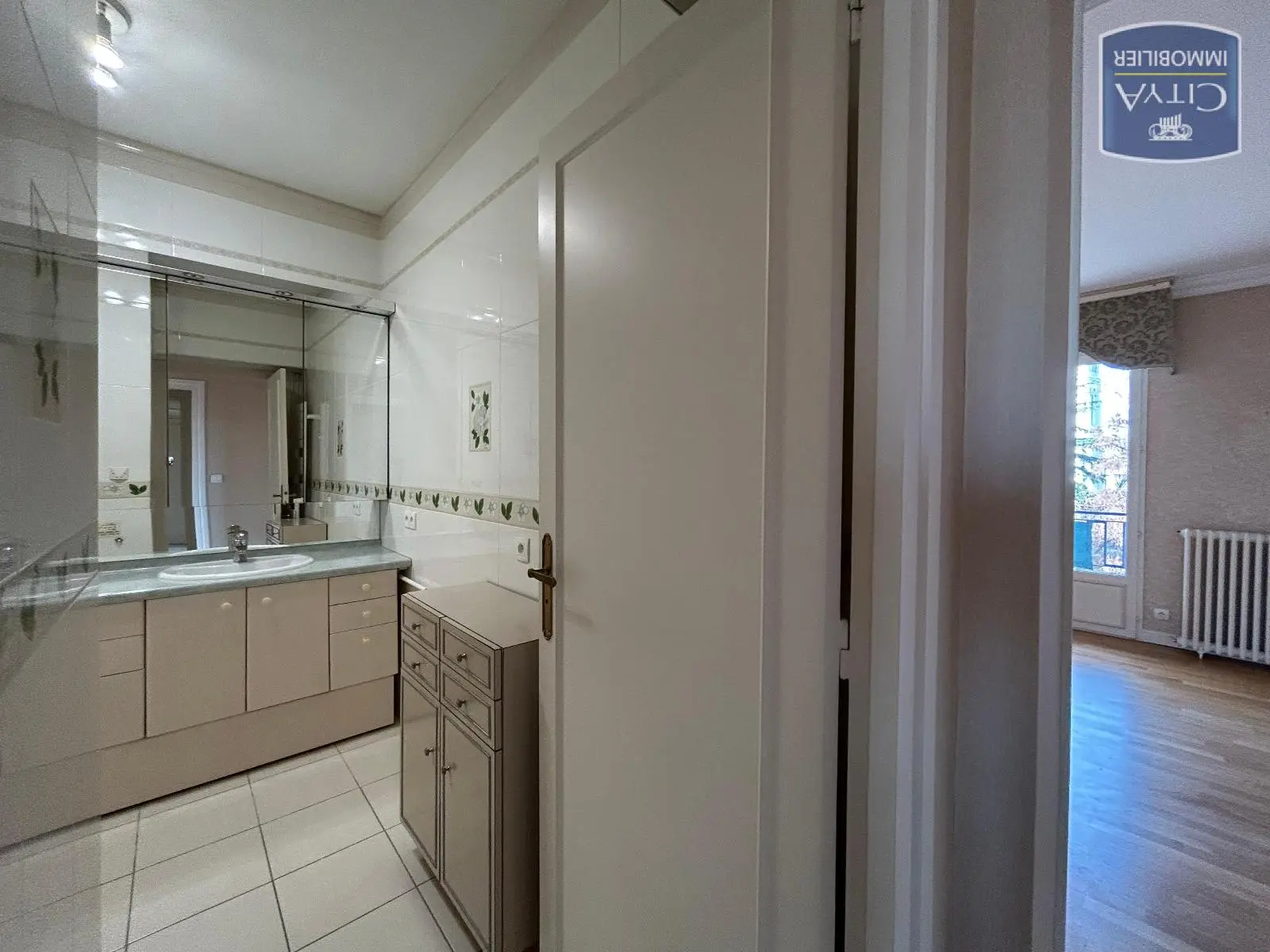 Photo 9 Appartement 6 pièces 132.24m²