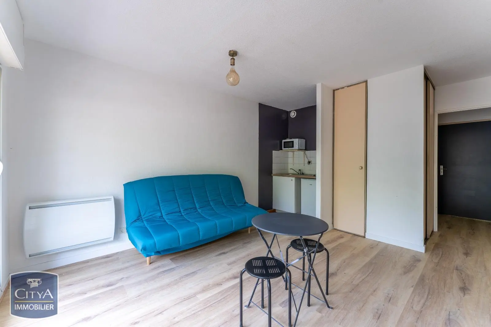 Photo 2 Appartement 1 pièce 23.07m²