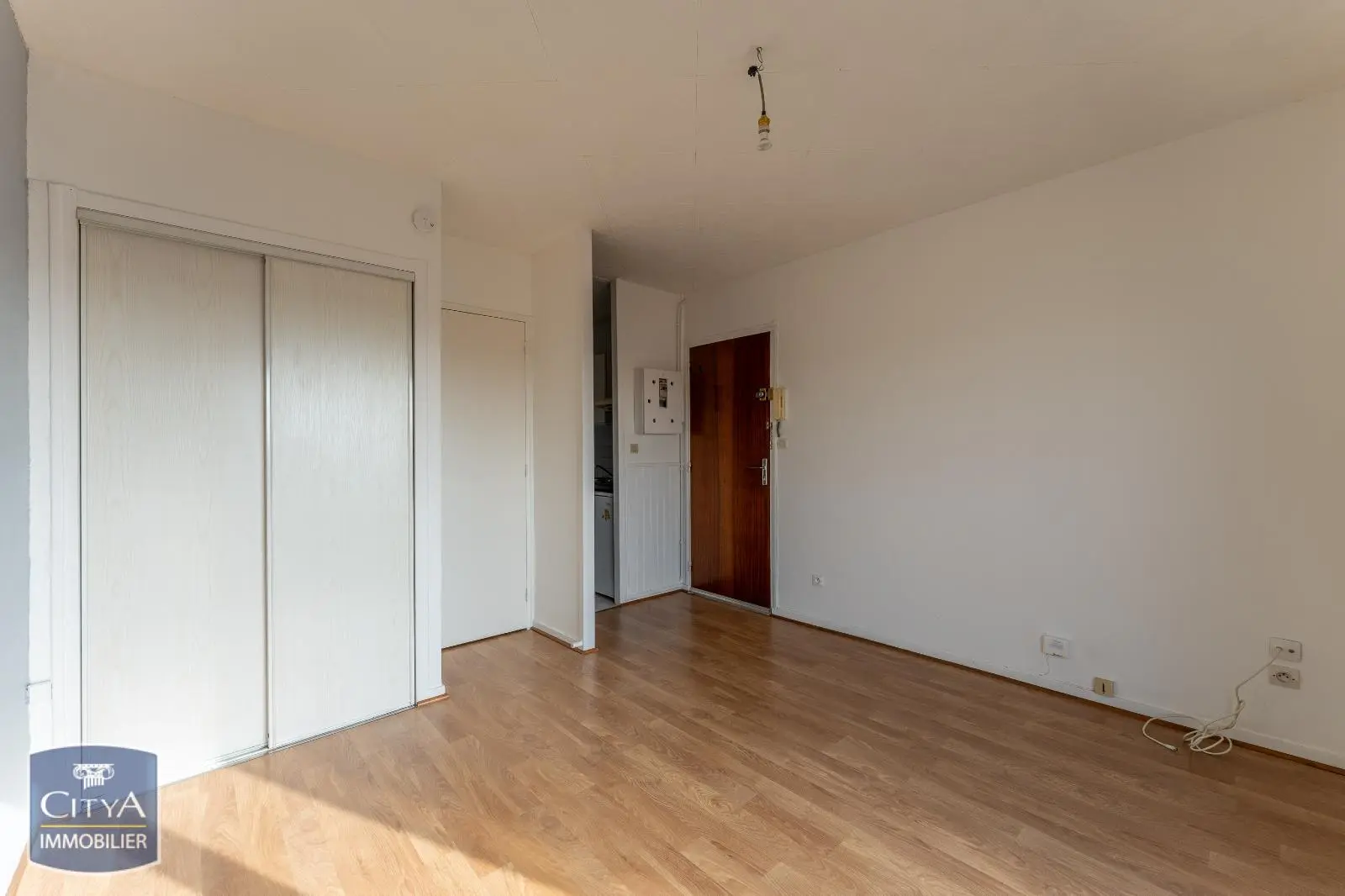 Photo 2 Appartement 1 pièce 19m²