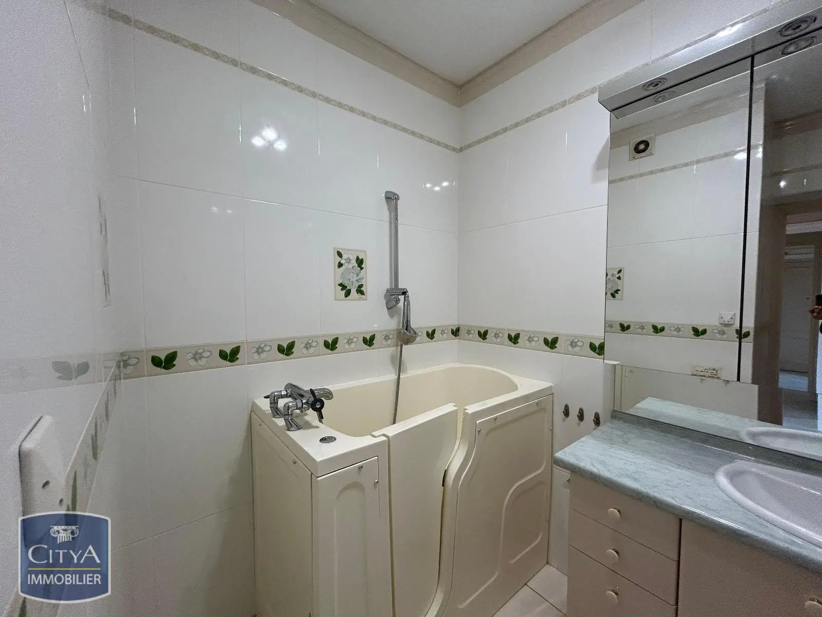 Photo 10 Appartement 6 pièces 132.24m²