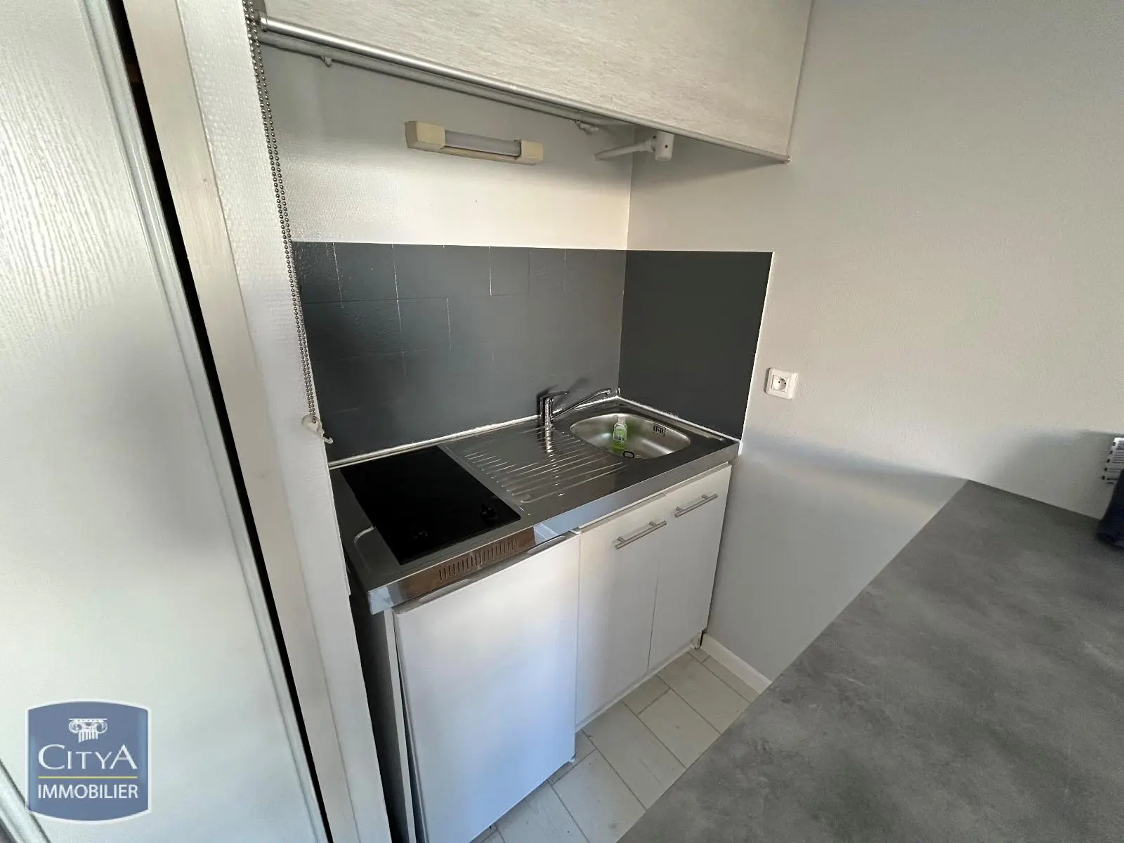 Photo 2 Appartement 1 pièce 19m²