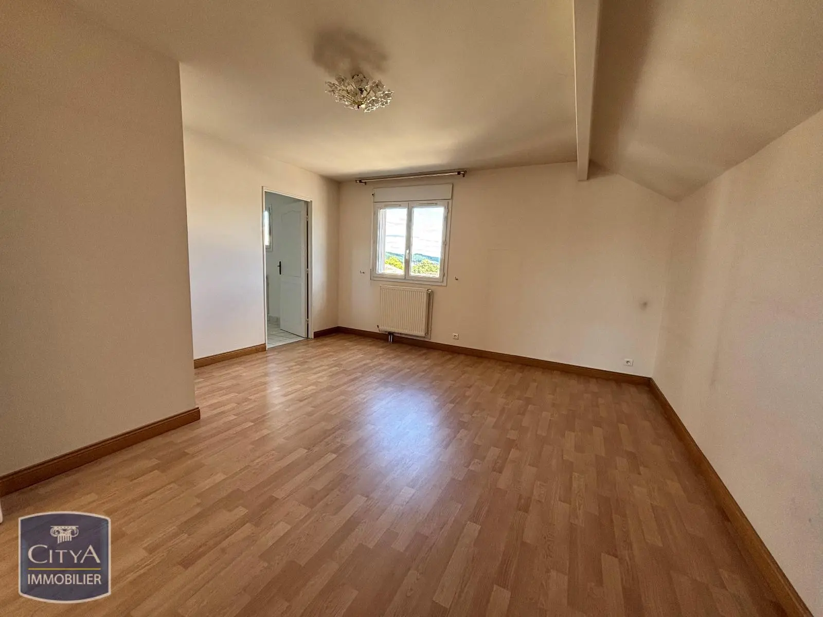 Photo 3 Appartement 5 pièces 157.33m²