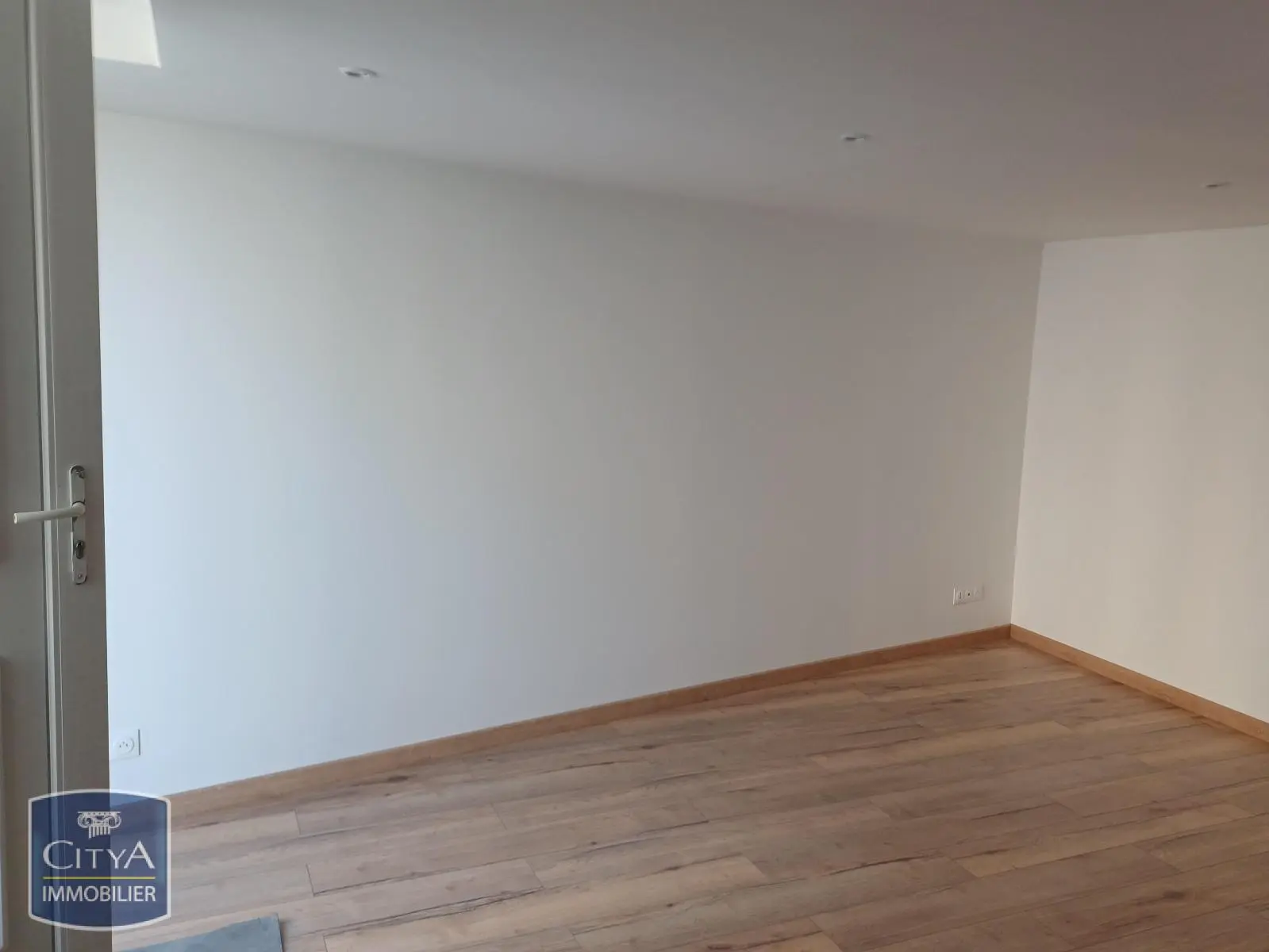 Photo 2 Appartement 3 pièces 53.51m²