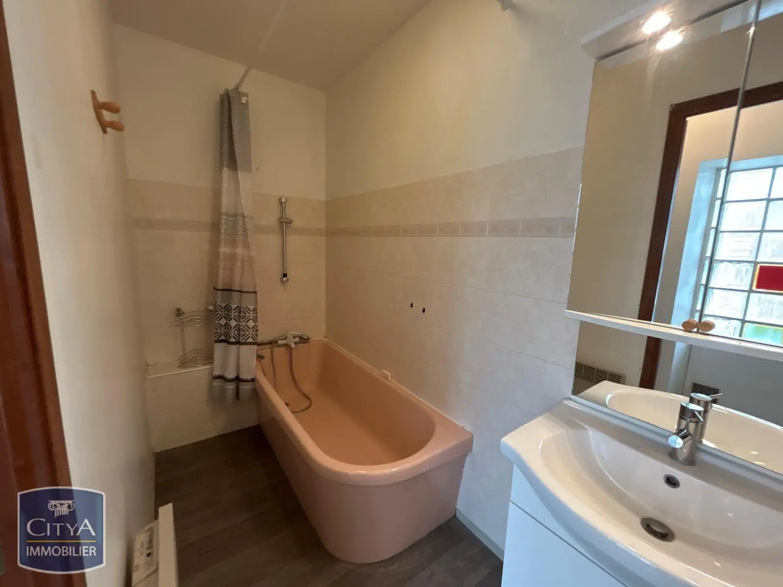 Photo 2 Appartement 3 pièces 82m²