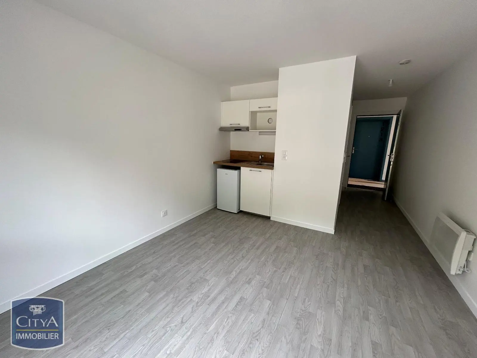 Photo 2 Appartement 1 pièce 22.2m²